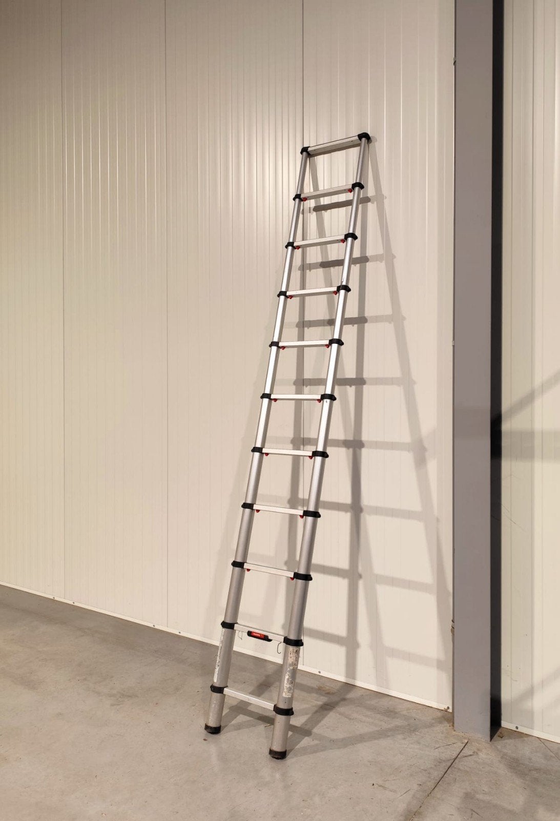 telescopische ladder 11treden, Doe-het-zelf en Bouw, Ladders en Trappen, Ophalen, Ladder