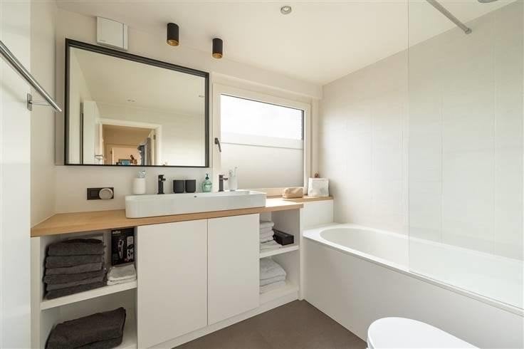 Huis :4 kamers, grote oprit en tuin te Polderstad Hoboken, Immo, 200 tot 500 m², Hoboken, Hoekwoning, 161 m²