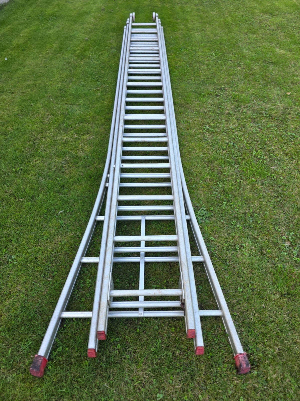Solide D12 Pro Professionele 3-delige ladder (3x12), Ophalen, Gebruikt, Ladder, Opvouwbaar of Inschuifbaar