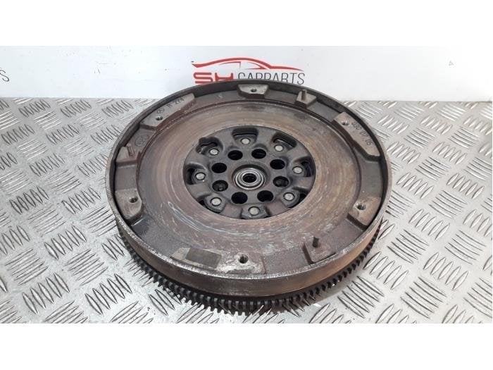 Volant moteur d'un Mercedes C-Klasse, 3 mois de garantie, Utilisé, -, -
