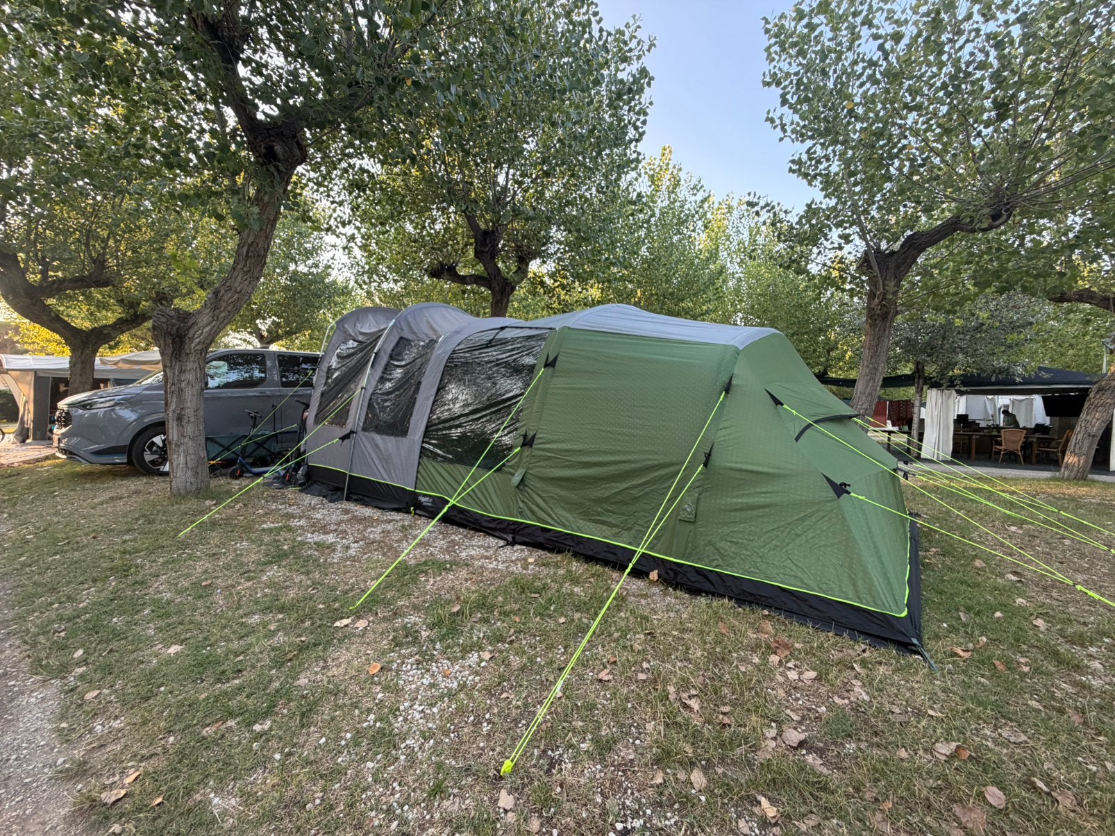 Outwell tent Cedarville 5a met awning, Caravans en Kamperen, Ophalen, Zo goed als nieuw