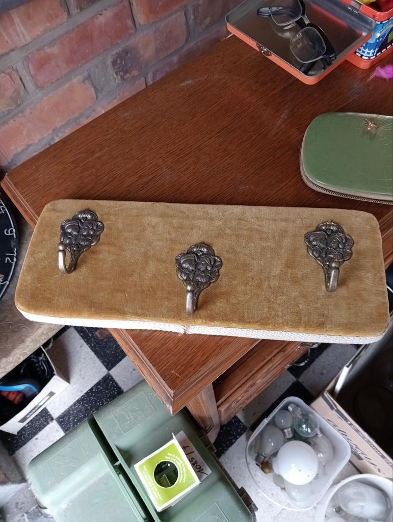 Oude kapstok voor drie jassen, Antiek en Kunst, Ophalen of Verzenden