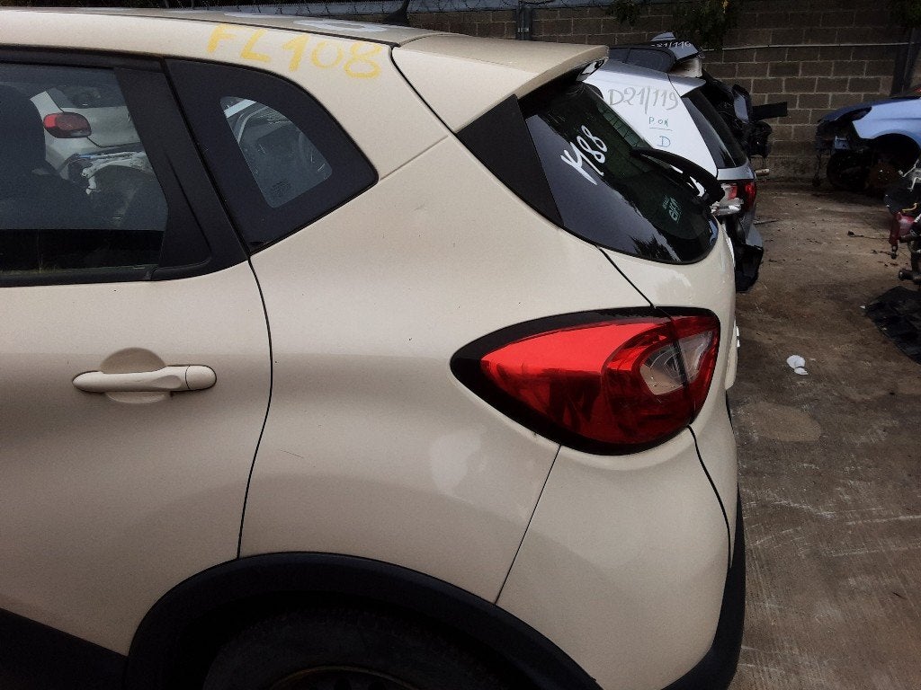 AILE ARRIÈRE GAUCHE Renault Captur I (2R) (01-2013/-), Arrière, Renault, Garde-boue, Utilisé