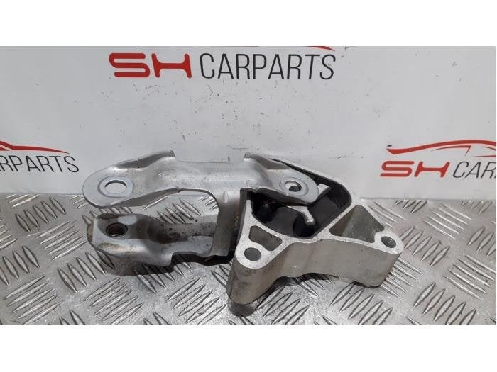 Support (divers) d'un Mercedes B-Klasse, 3 mois de garantie, Utilisé, -, -