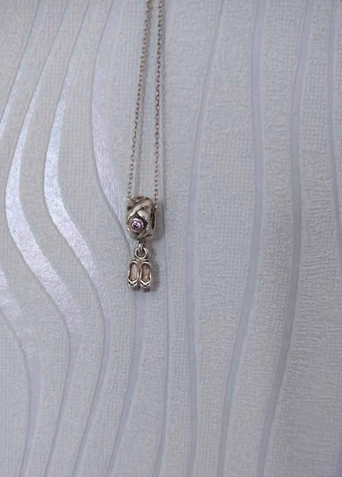 Chaîne et charm « chausson de danse » en argent 925, Pandora, Enlèvement ou Envoi, Argent, Argent, Neuf