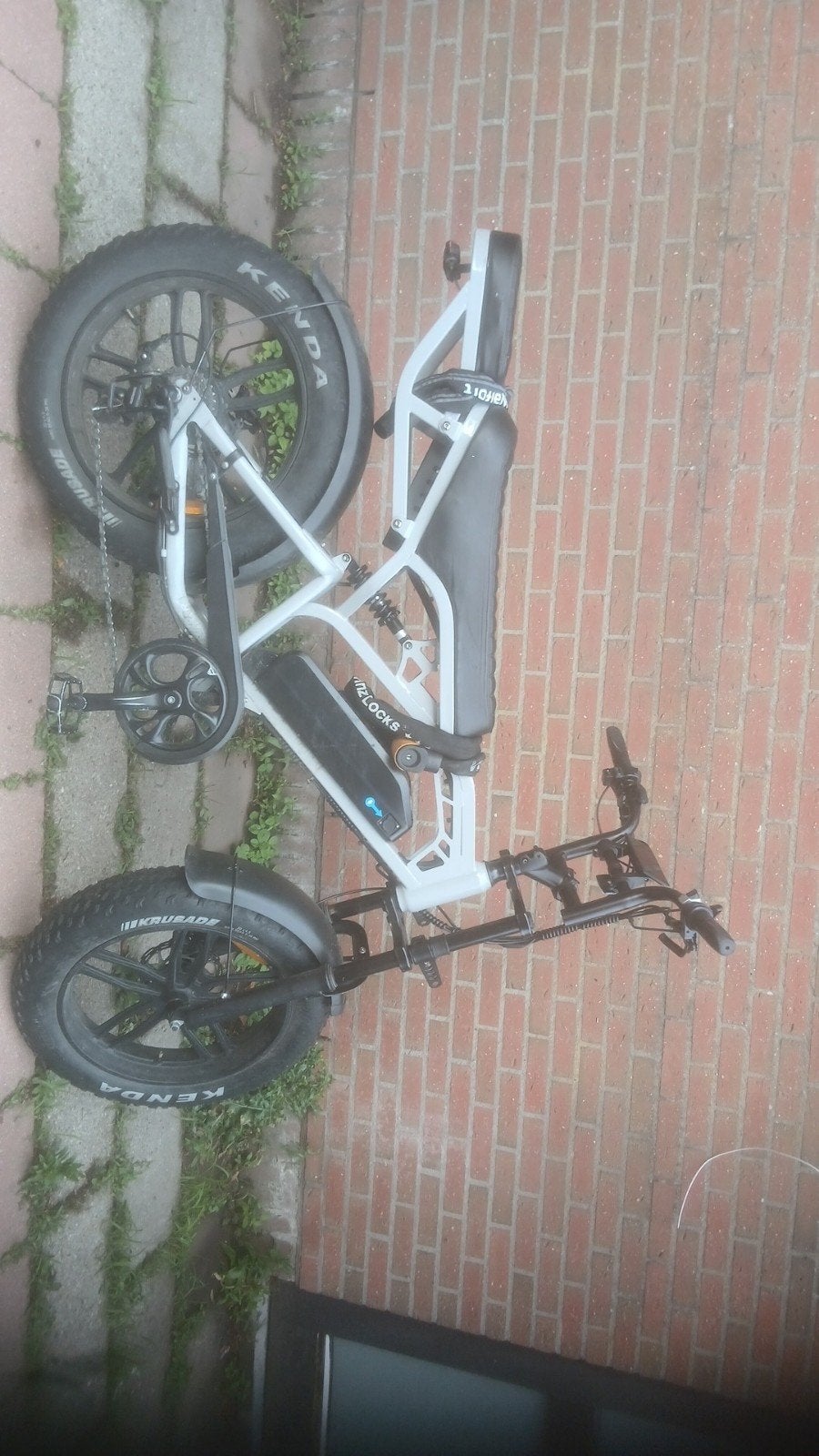 V20 pro met papierrn, Vélos & Vélomoteurs, Vélos électriques, Enlèvement