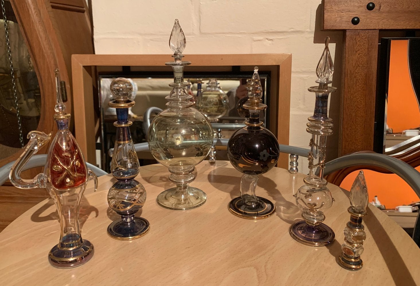 Lot de flacons de parfum en verre soufflé égyptiens, Ophalen