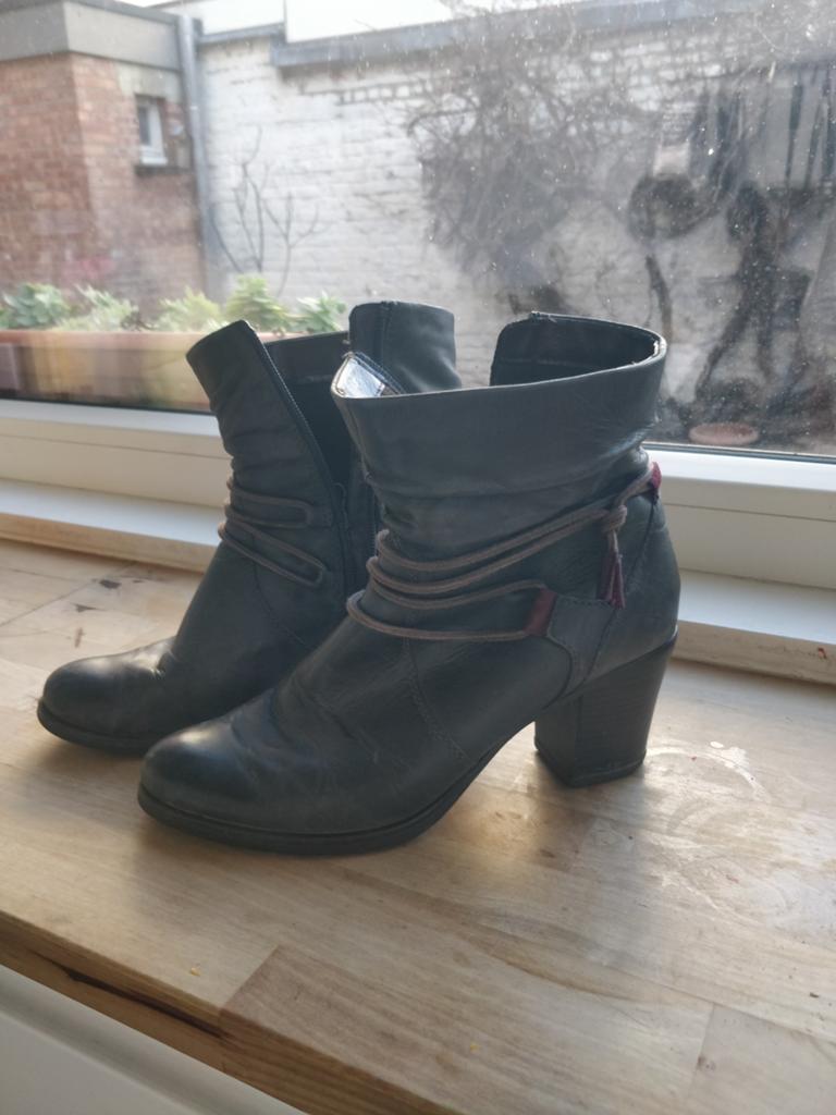Botjes Tamaris maat 39, Ophalen, Blauw
