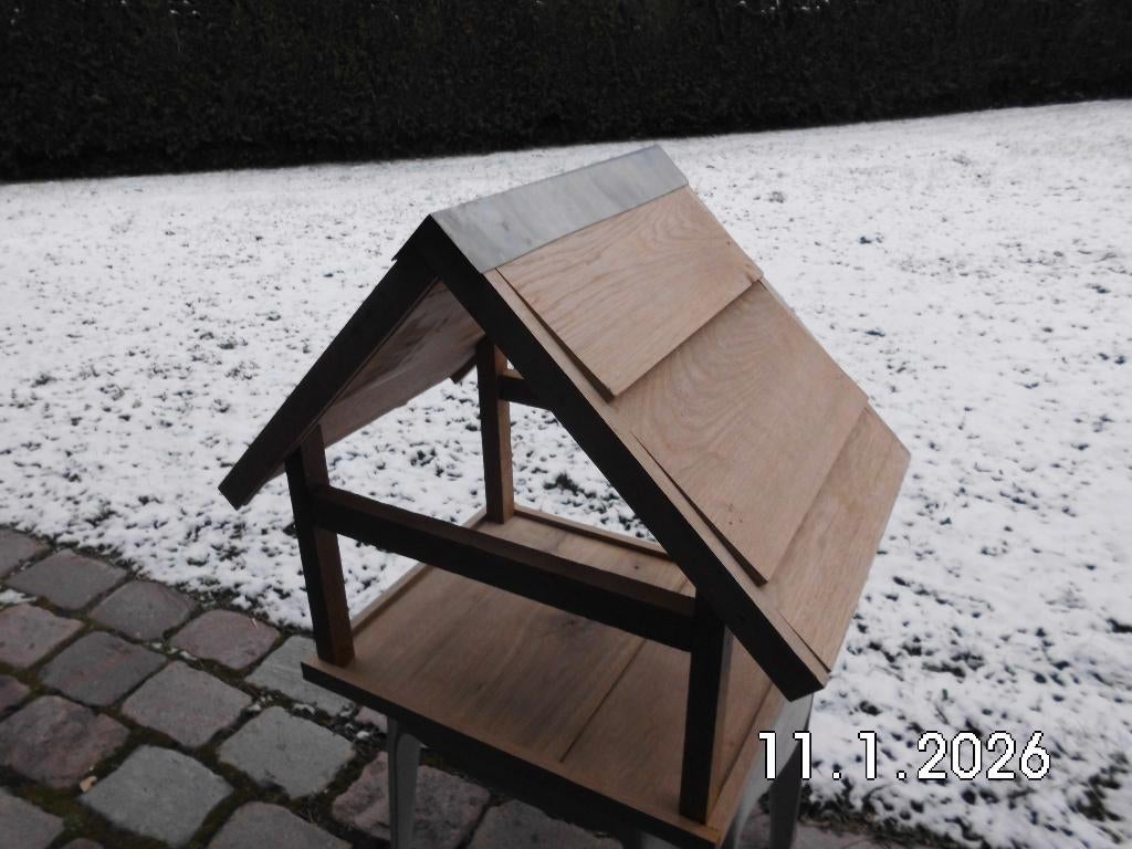 Voederhuis in massief eik, Tuin en Terras, Ophalen, Nieuw