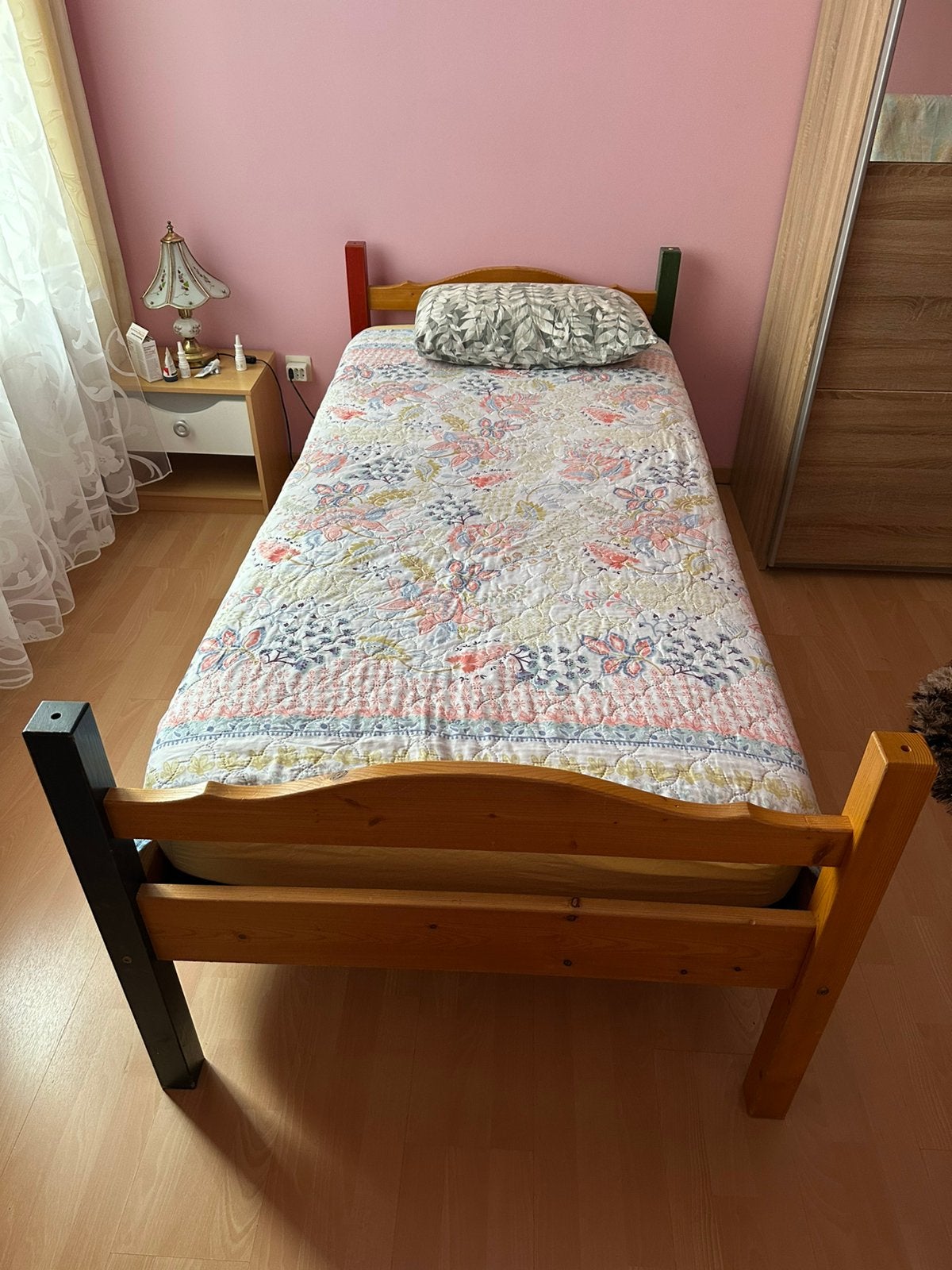 Bed + matras + nachtkast te koop, Huis en Inrichting, Ophalen, Gebruikt, Eenpersoons, 200 cm