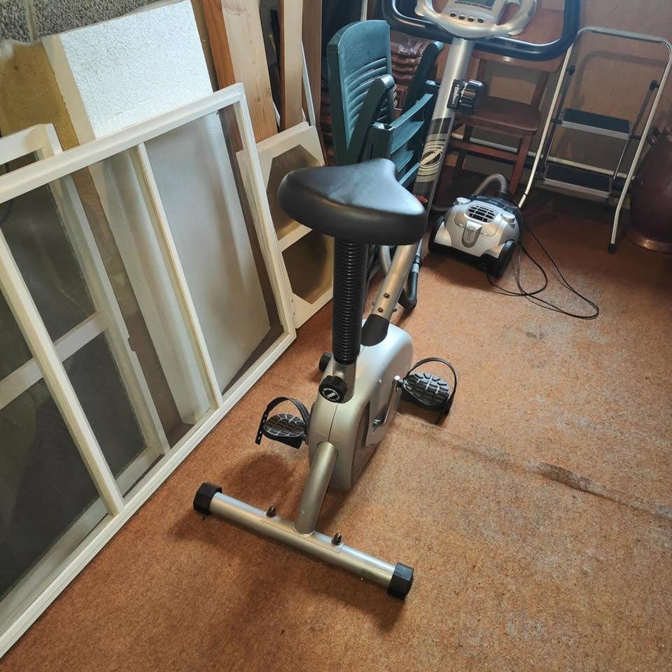 Vélo d'appartement OPTIMUN, Sports & Fitness, Enlèvement, Comme neuf, Autres types
