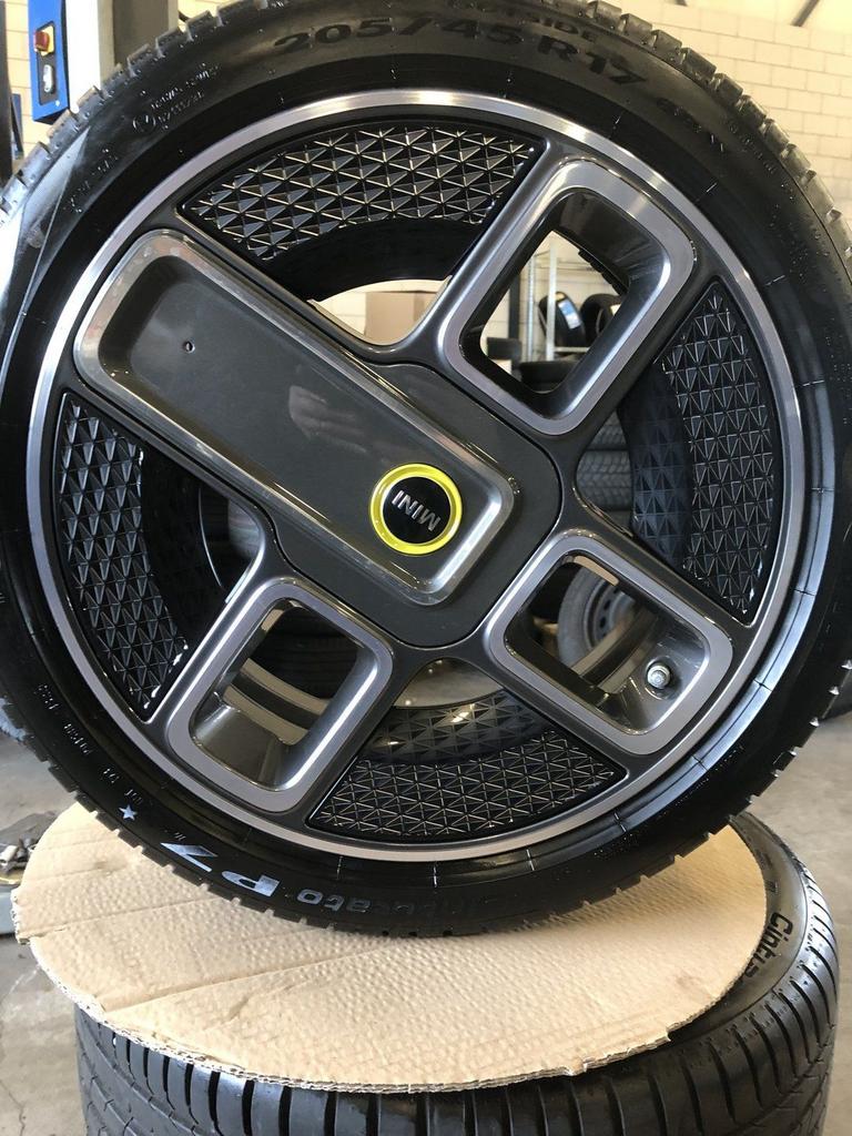 orig. Mini Cooper F56 17 inch Electric Power Spoke 737 zomer, Pneus et Jantes, Véhicule de tourisme, Pneus été, -