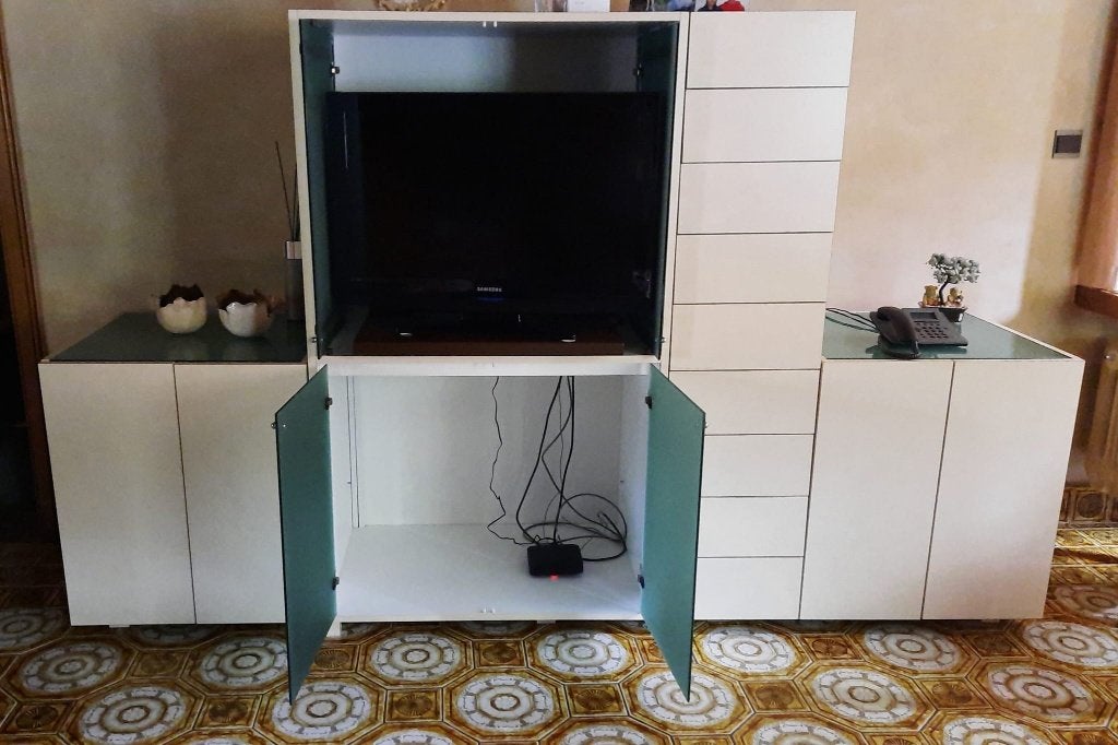 TV kast met verlichting, Ophalen, Gebruikt, Overige houtsoorten, 200 cm of meer