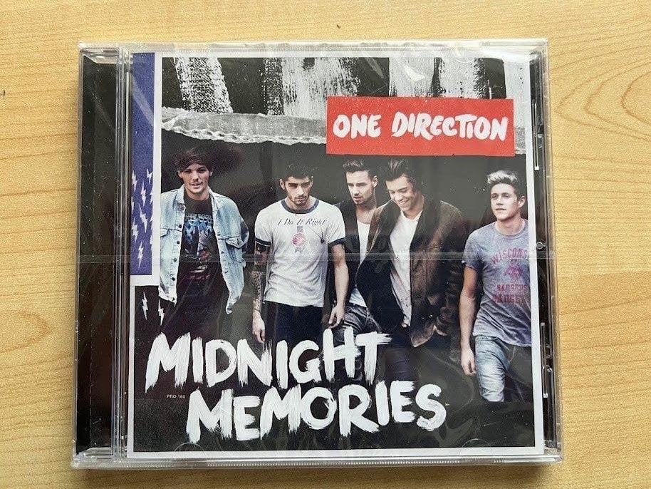 CD One Direction- Midnight Memories, Enlèvement ou Envoi, Pop, Neuf, dans son emballage, Comprend un livret