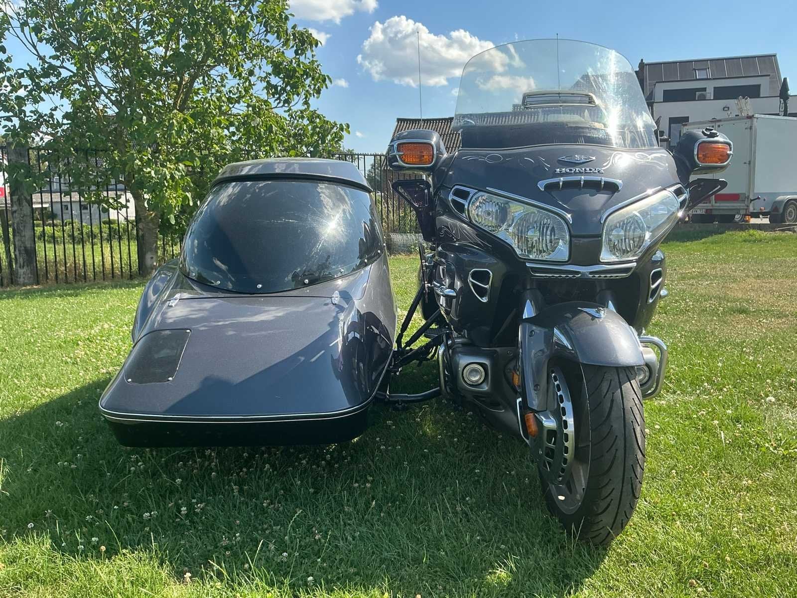 Honda Goldwing GL1800 30th Anniversary Edition + zijspan / s, Motoren, Motoren | Honda, Bedrijf, Overig