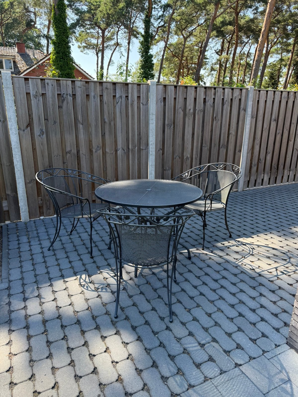 Gecoat tuinset ronde tafel met 3 stoelen, Tuin en Terras, Tuinsets en Loungesets, Ophalen, Overige materialen, Gebruikt, 3 zitplaatsen