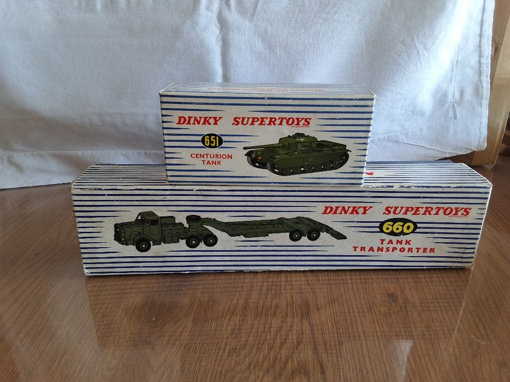 dinky supertoys tank transport en tank, Hobby en Vrije tijd, Modelauto's | 1:43, Ophalen of Verzenden, Zo goed als nieuw, Bus of Vrachtwagen