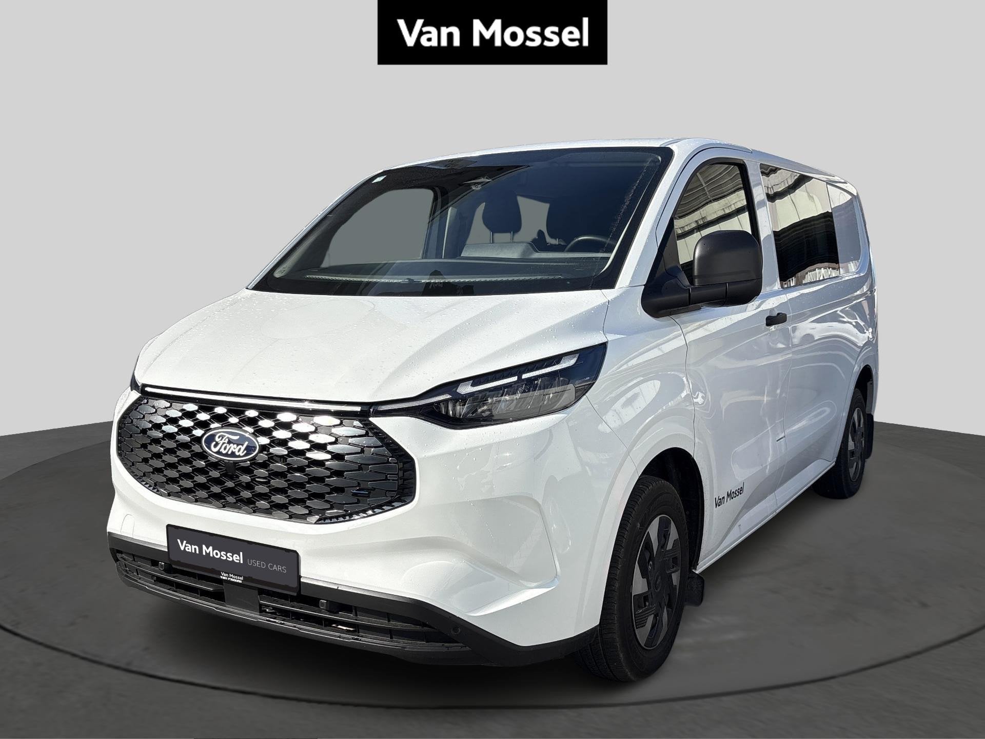 Ford Transit Custom 320S Trend Elec. 64kWh 160kW Multi-Use, Autos, Camionnettes & Utilitaires, 218 ch, Achat, 4 portes, Automatique