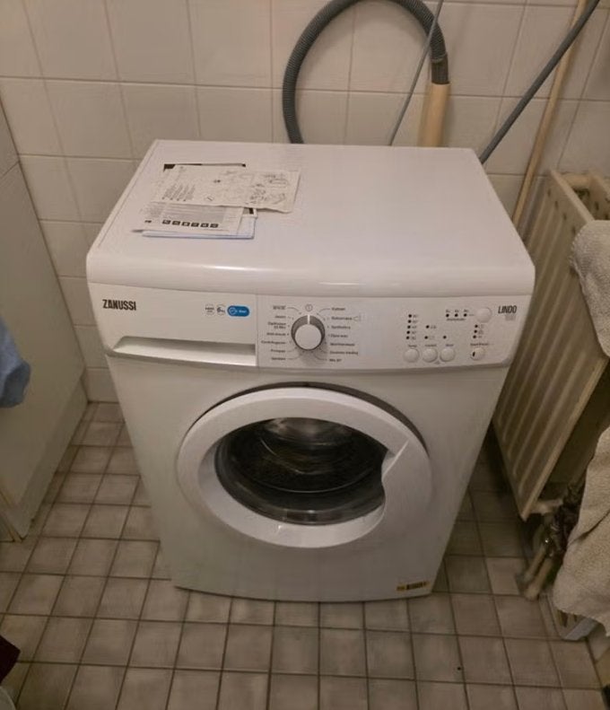 Zanussi Lindo 100 6 kg, Electroménager, 1200 à 1600 tours, 6 à 8 kg, Enlèvement ou Envoi, Chargeur frontal