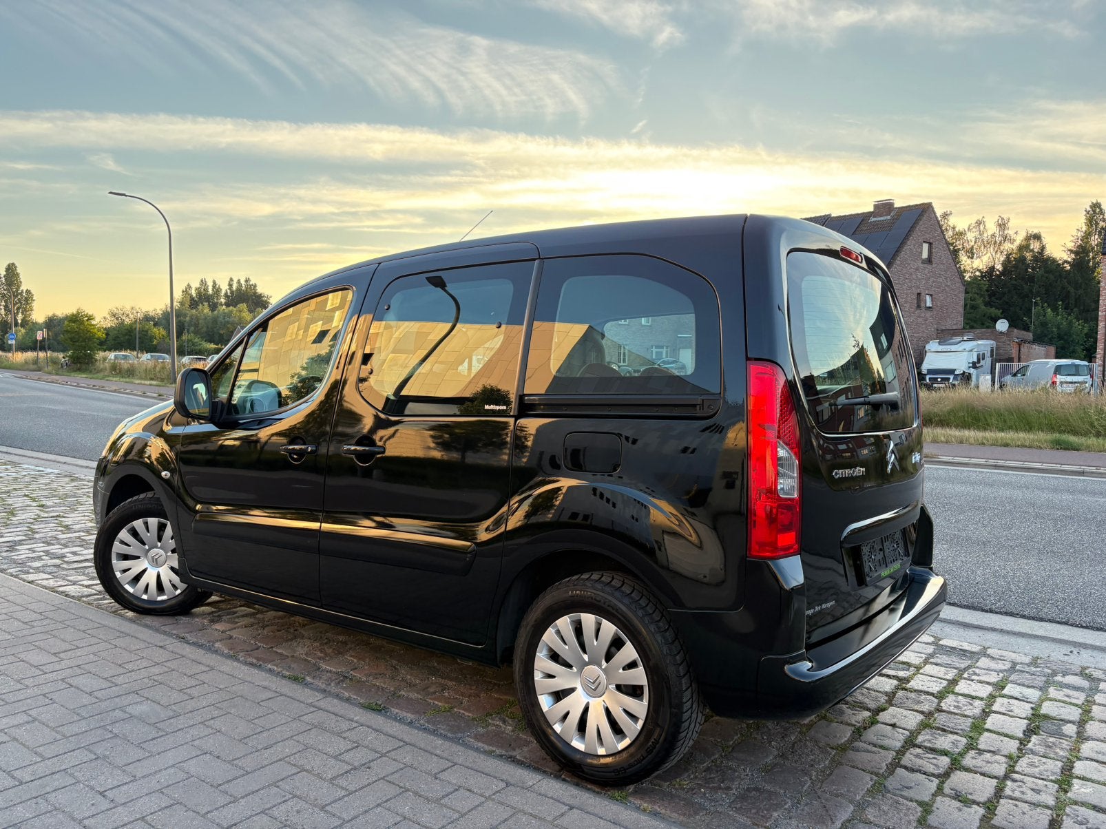 Citroen Berlingo | 12 M Garantie | 110 Dkm |Benzine | 2012 |, Auto's, Zwart, 4 cilinders, 72 kW, 164 g/km