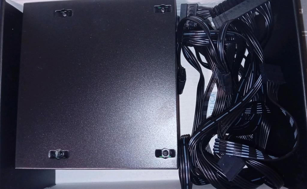 Marsgaming PSU 600W, Computers en Software, Interne voedingen, Ophalen
