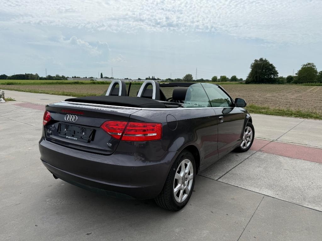 AUDI A3 1.6 TDI CABRIOLET * 159 000KM * EURO 5 * 2010, Auto's, Voorwielaandrijving, Euro 5, Electronic Stability Program (ESP)