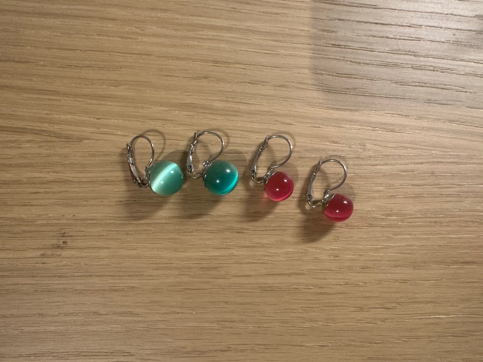 2 paires de boucles d'oreilles, Enlèvement ou Envoi, Comme neuf