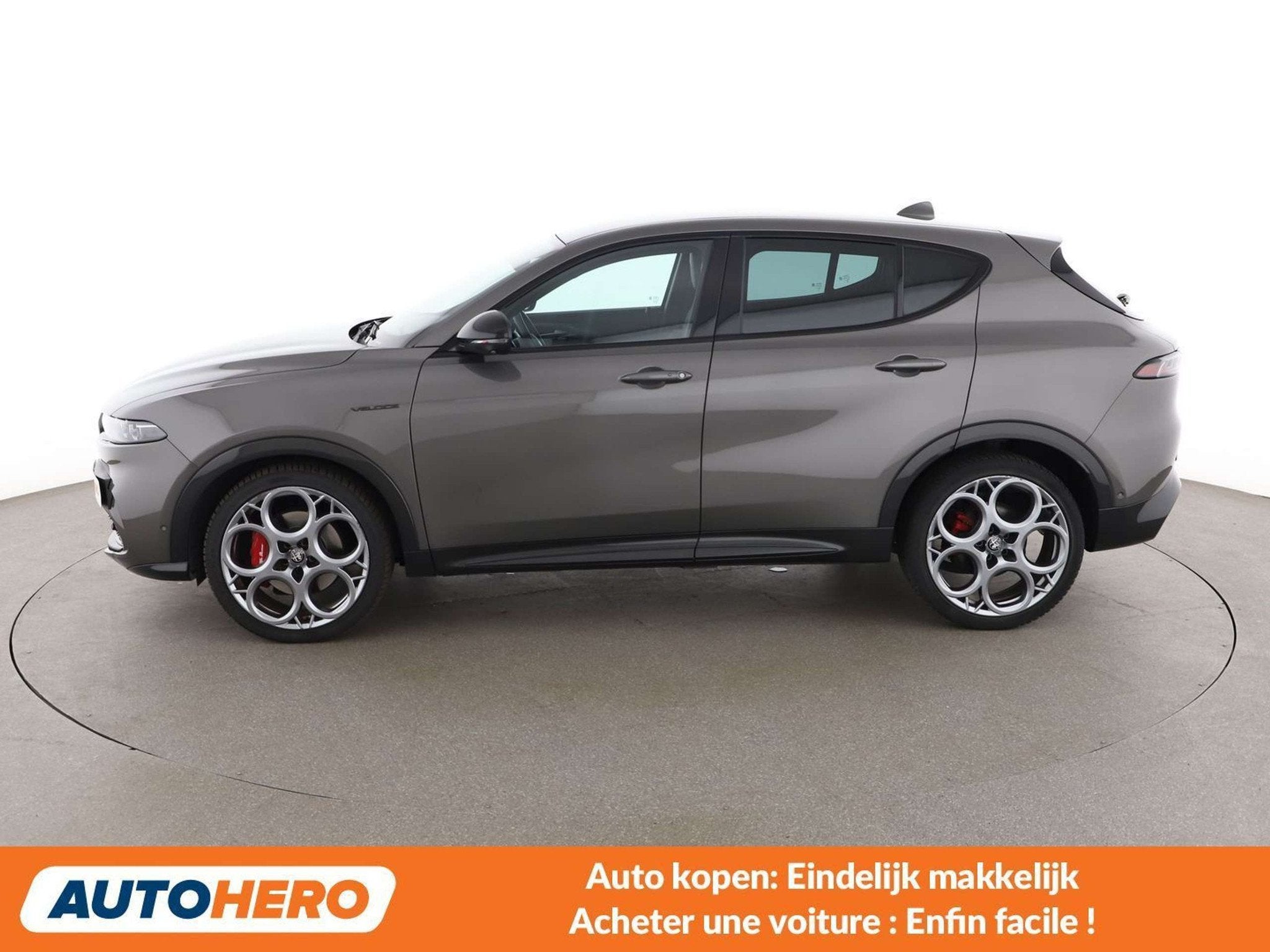 Alfa Romeo Tonale 1.5 VGT Veloce (bj 2023, automaat), Auto's, Alfa Romeo, Leder, 5 deurs, 1469 cc, SUV of Terreinwagen