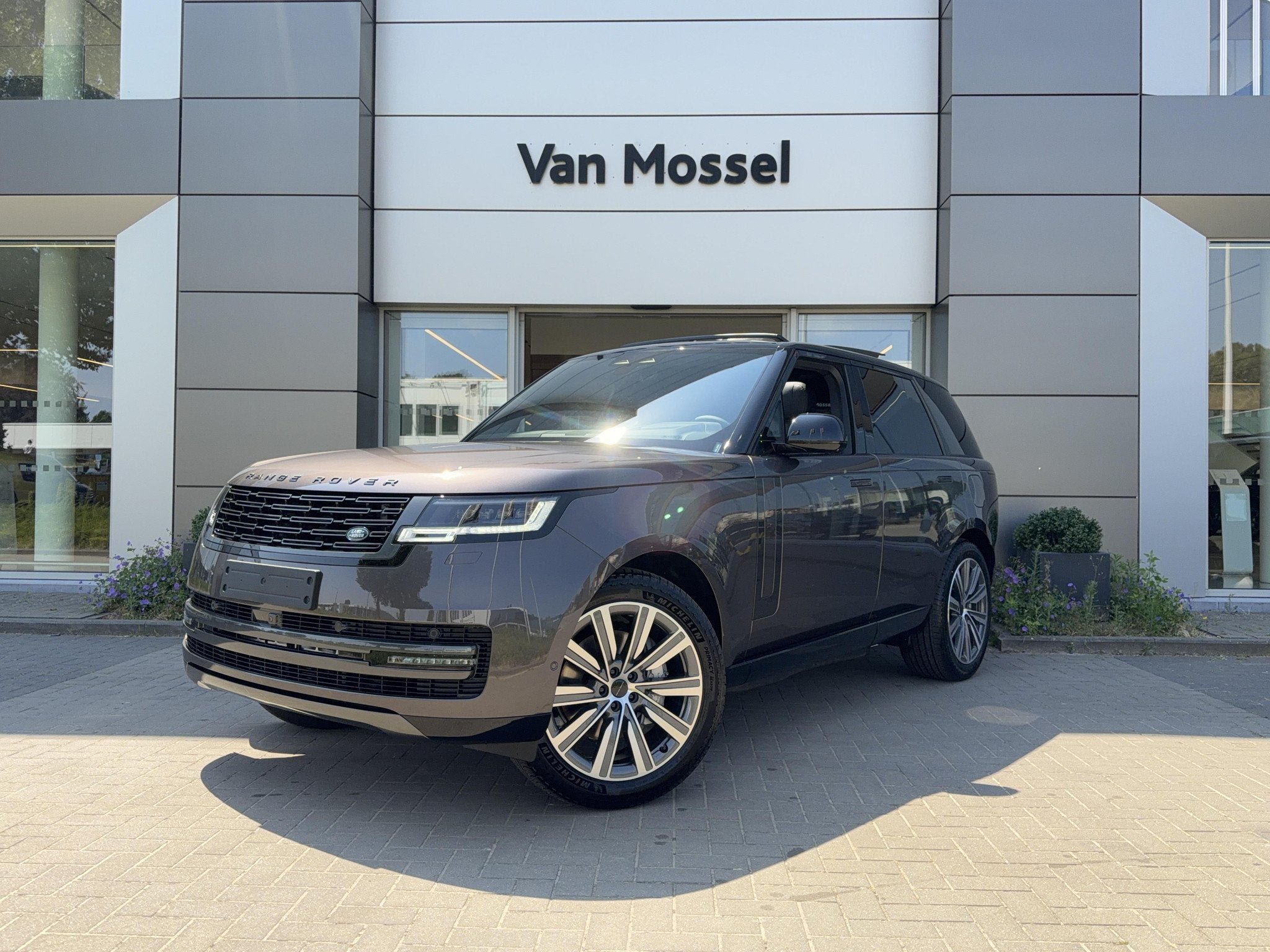Land Rover Range Rover SWB P460e HSE AWD Auto. 26MY, Autos, Achat, Entreprise, 2 places, Noir