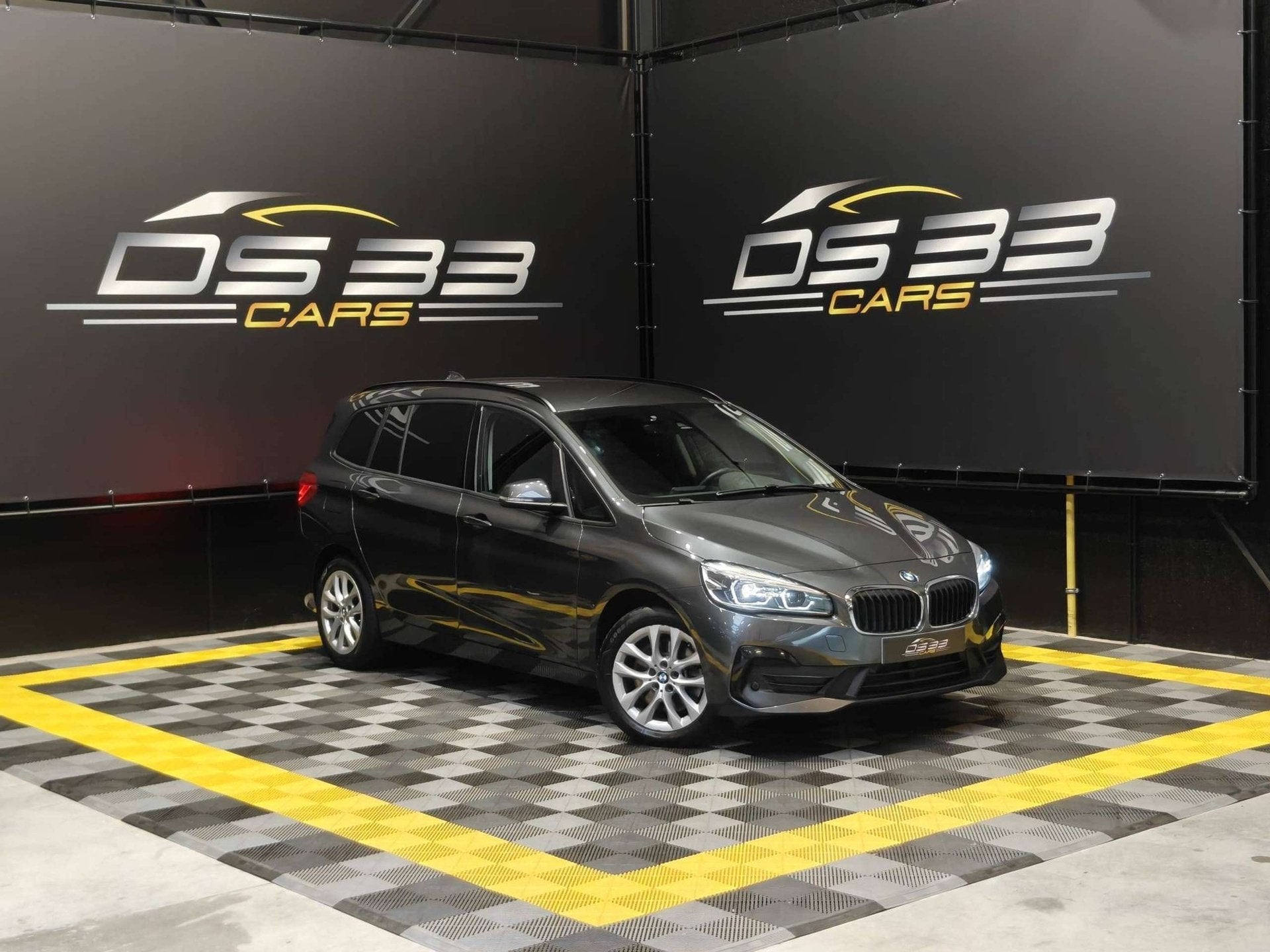 BMW 218 Gran Tourer 218D 2.0D 7-zit/LED/ElecKoffer/Cruise/Ze, Auto's, Automaat, Dealer onderhouden, Stof, 4 cilinders
