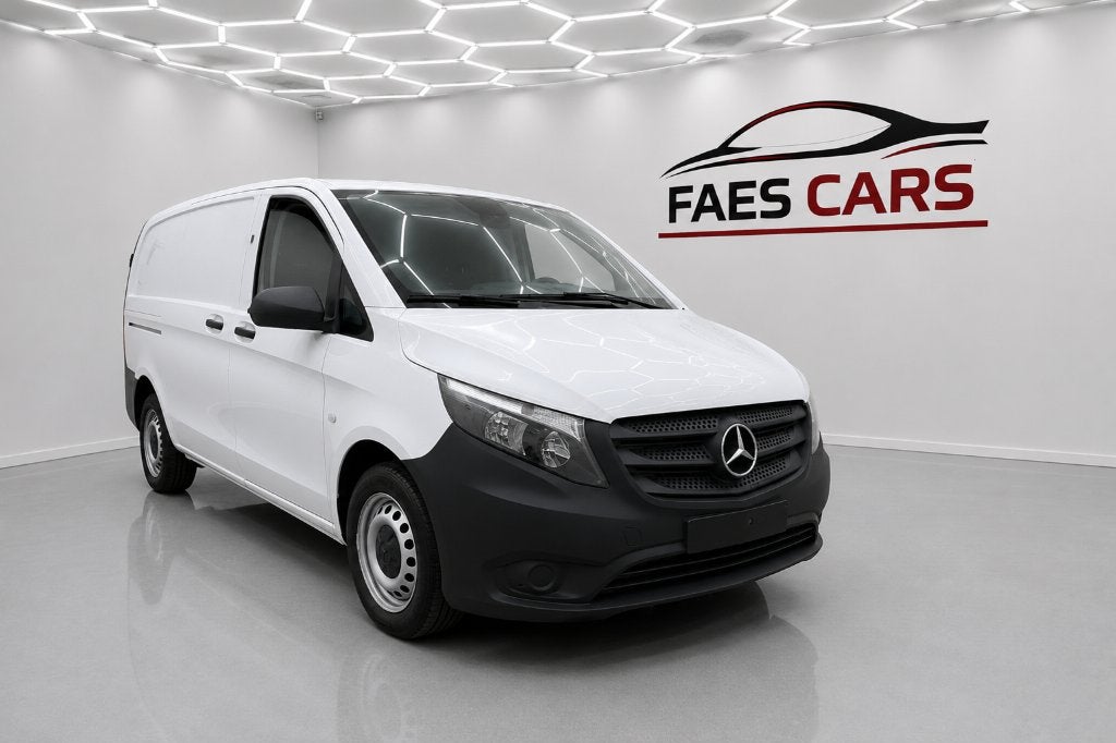 Mercedes Vito 111 Cdi amper 29800 km, Auto's, Voorwielaandrijving, Dealer onderhouden, Stof, 4 cilinders