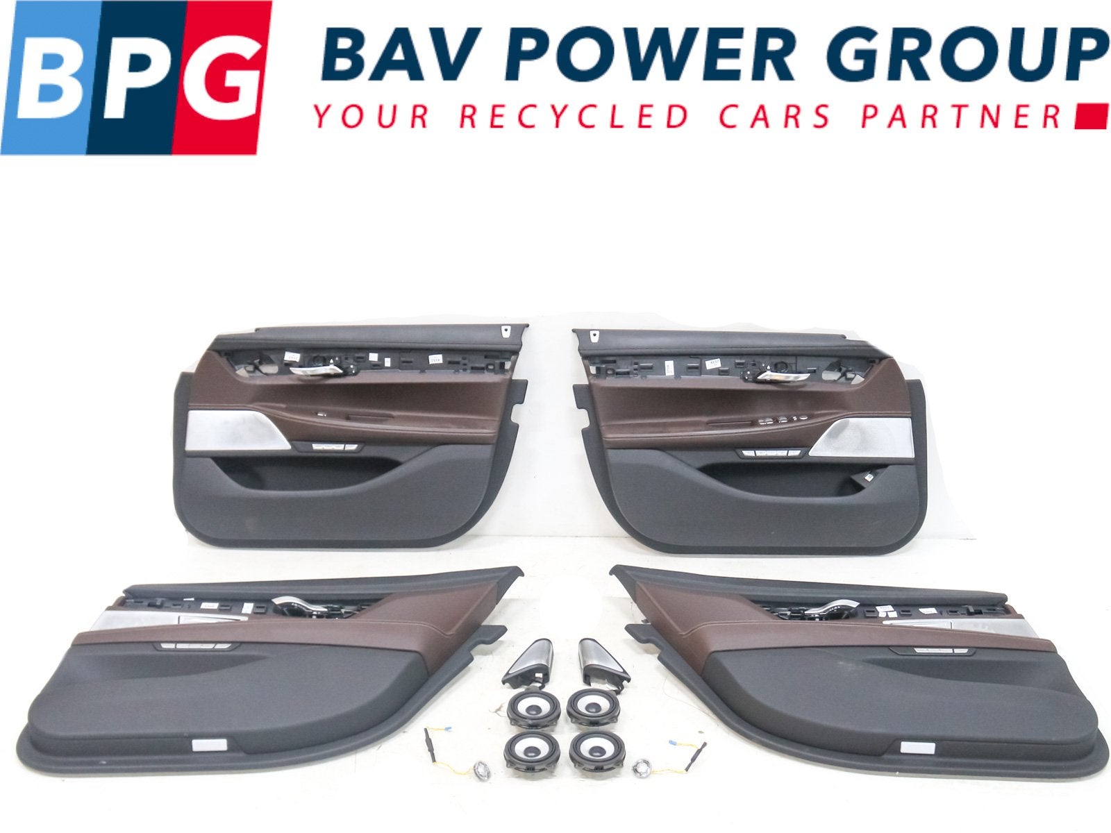PORTIERBEKLEDING B&W BMW 7 serie (G11 / G12) (65136820762), Gebruikt, BMW, Petuelring 130
80809  München, DE, Bayerische Motoren Werke AG