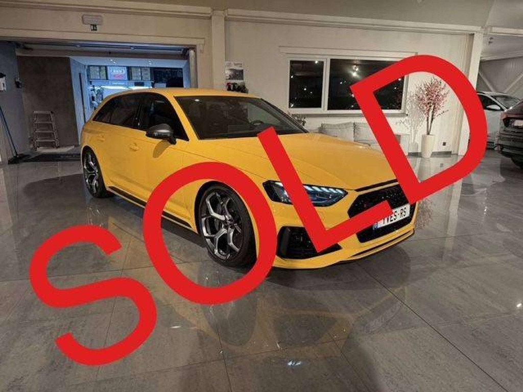 Audi RS4 SOLD BIJ GARAGE VRIENS YVES BV! (bj 2025), Automaat, Gebruikt, Alcantara, Geel