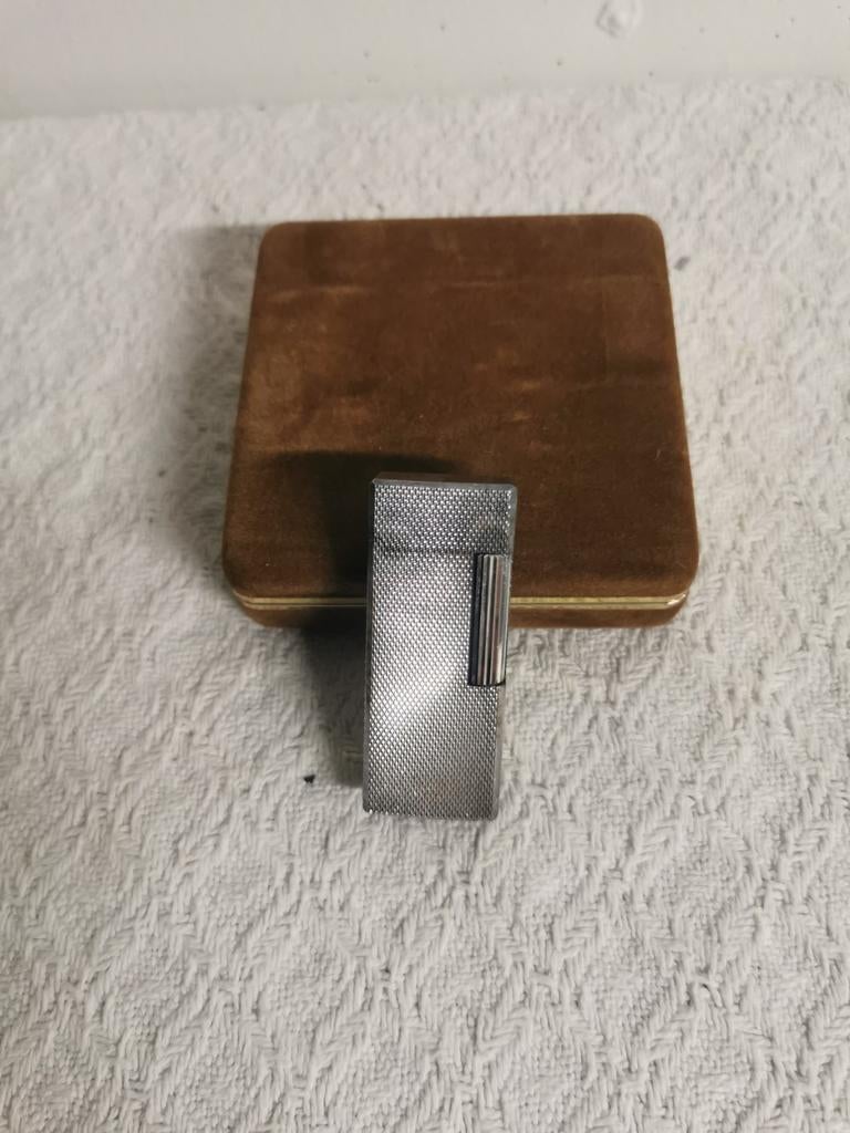 Briquet Cross, Enlèvement ou Envoi