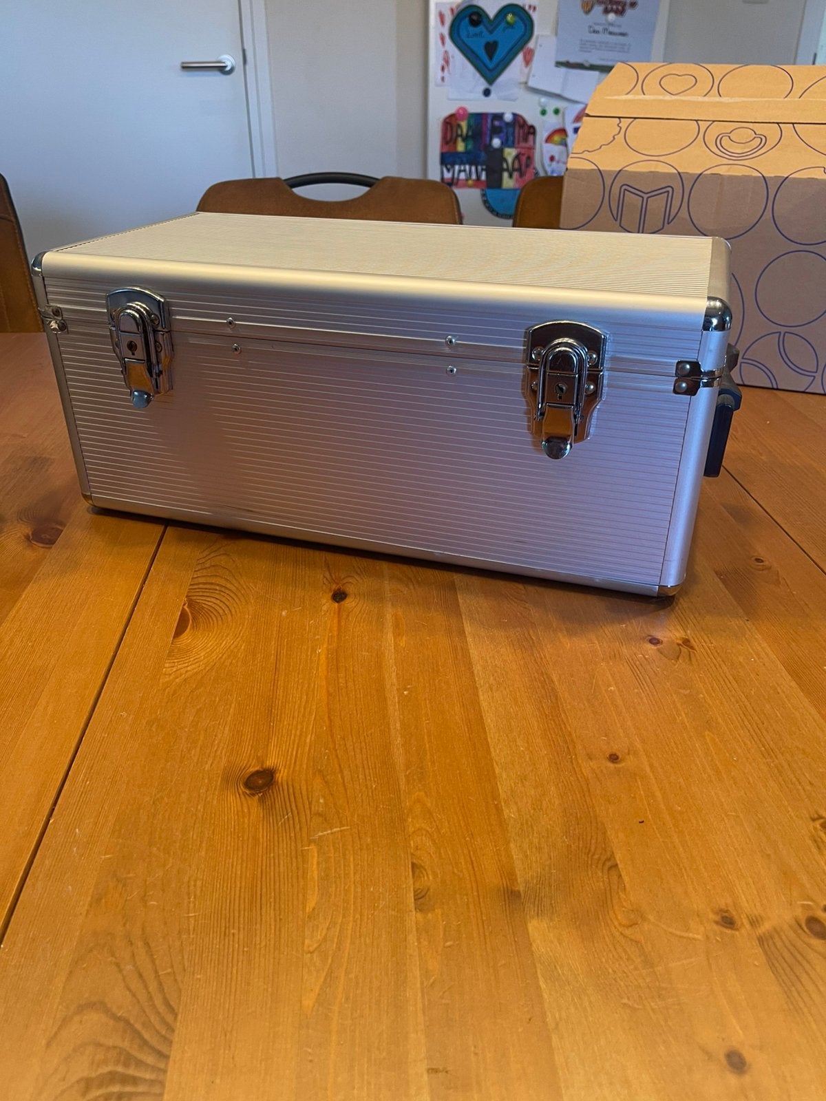 Opbergset voor CD's/DVD's: 2 Hama koffers, Case Logic & IKEA, Huis en Inrichting, Woonaccessoires | Cd- en Dvd-rekken, Ophalen