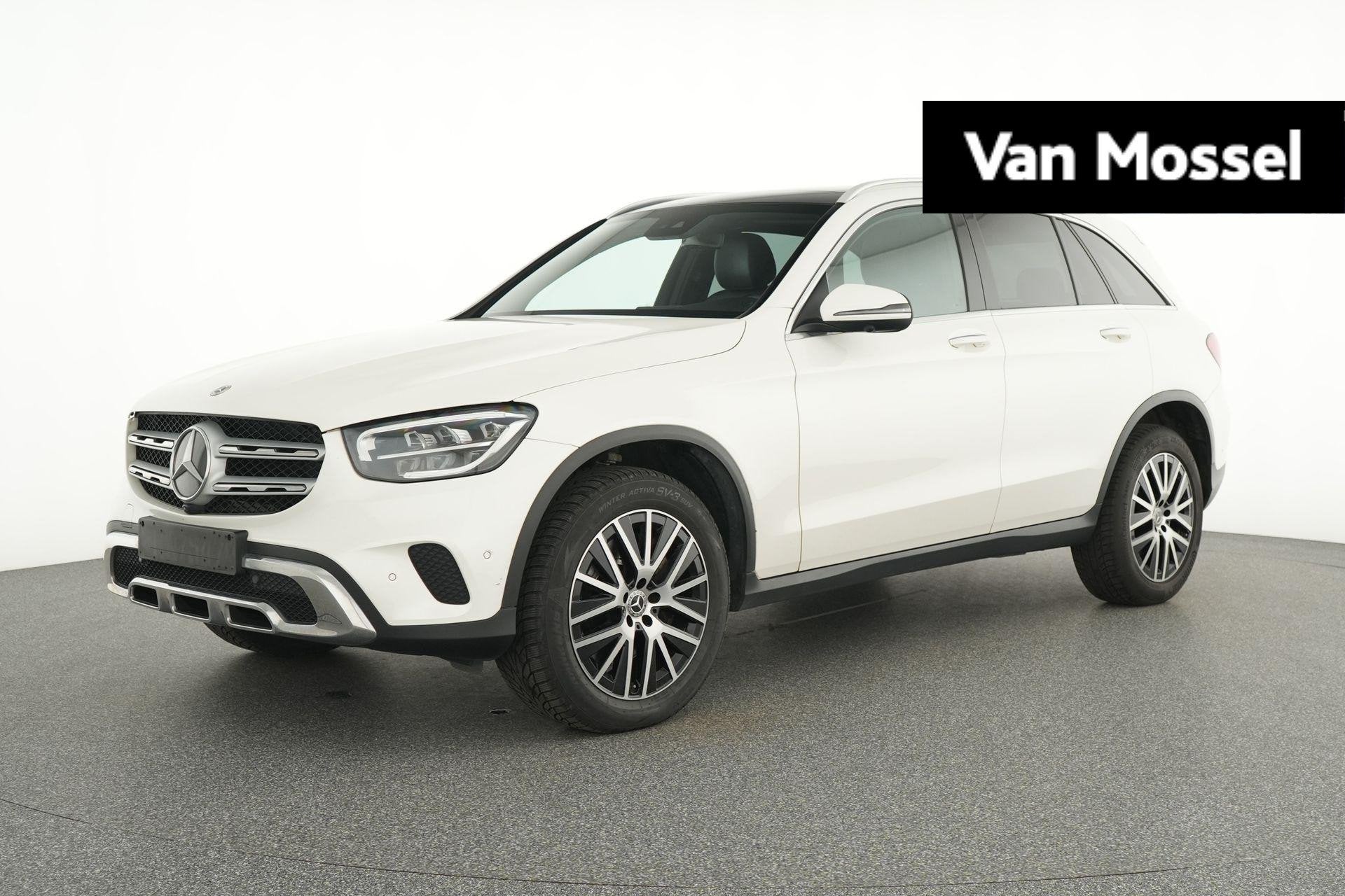 Mercedes-Benz GLC 300de 4MATIC Business Solution + PANORAMIS, Auto's, Automaat, Dealer onderhouden, Wit, Plug-in hybride