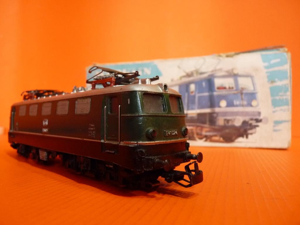 Locomotive Électrique E41 024 DB - Märklin 3037, Analogique, Enlèvement ou Envoi, Courant alternatif, Utilisé