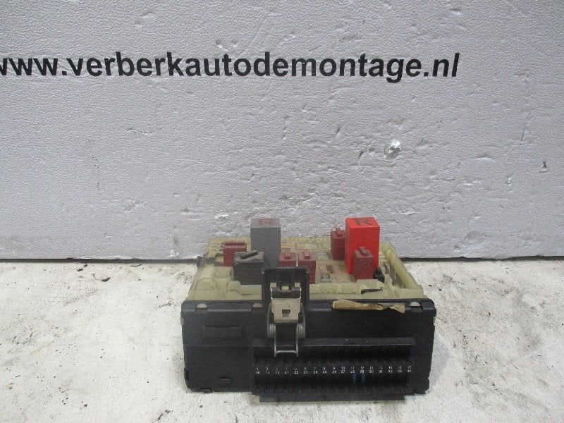 ZEKERINGKAST Ford Escort 5 (AAL / ABL) (96AG1AA073DA), Gebruikt, Henry-Ford-Straße  1
50735  Köln, DE, Ford-Werke GmbH, Kunden@ford.com