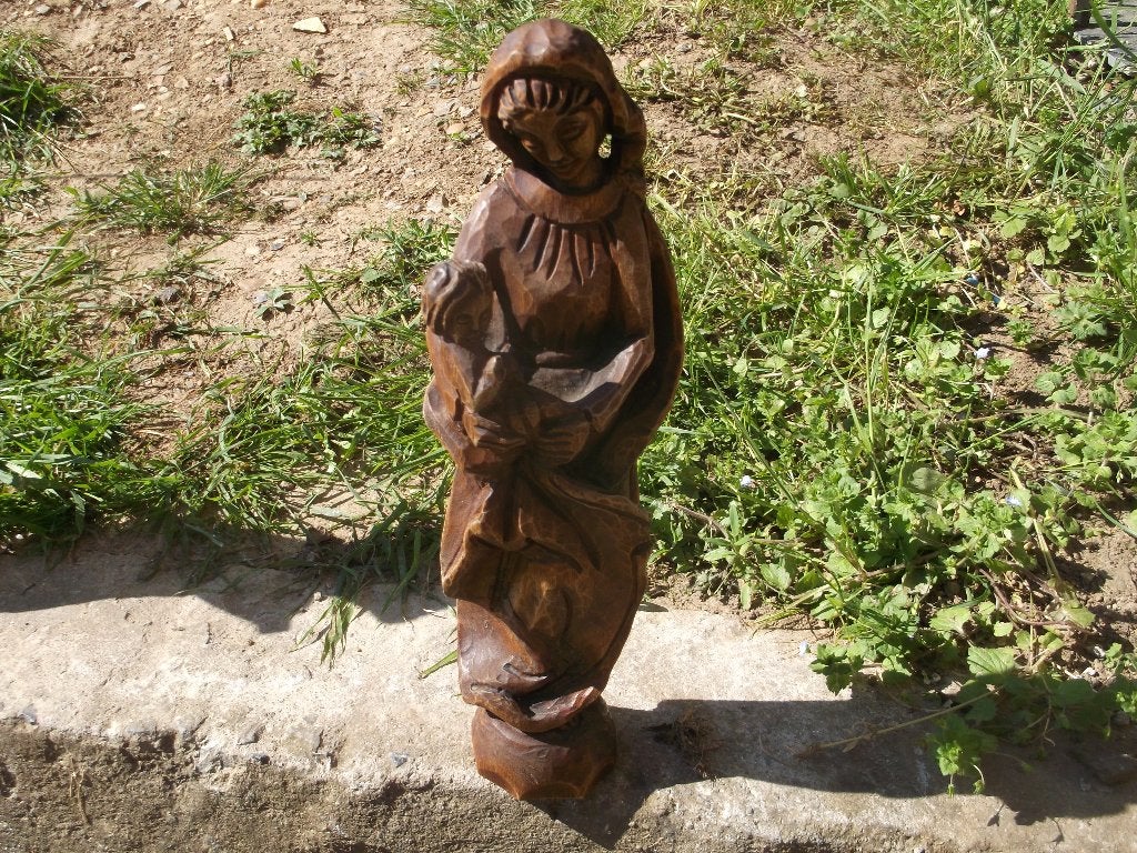 Statuettes en bois. (voir texte et photos)., Enlèvement