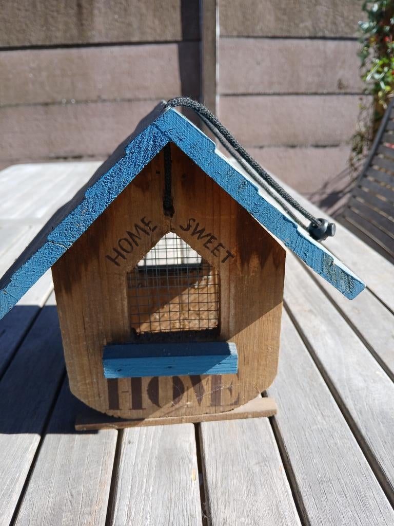 Vogelhuisje, Ophalen
