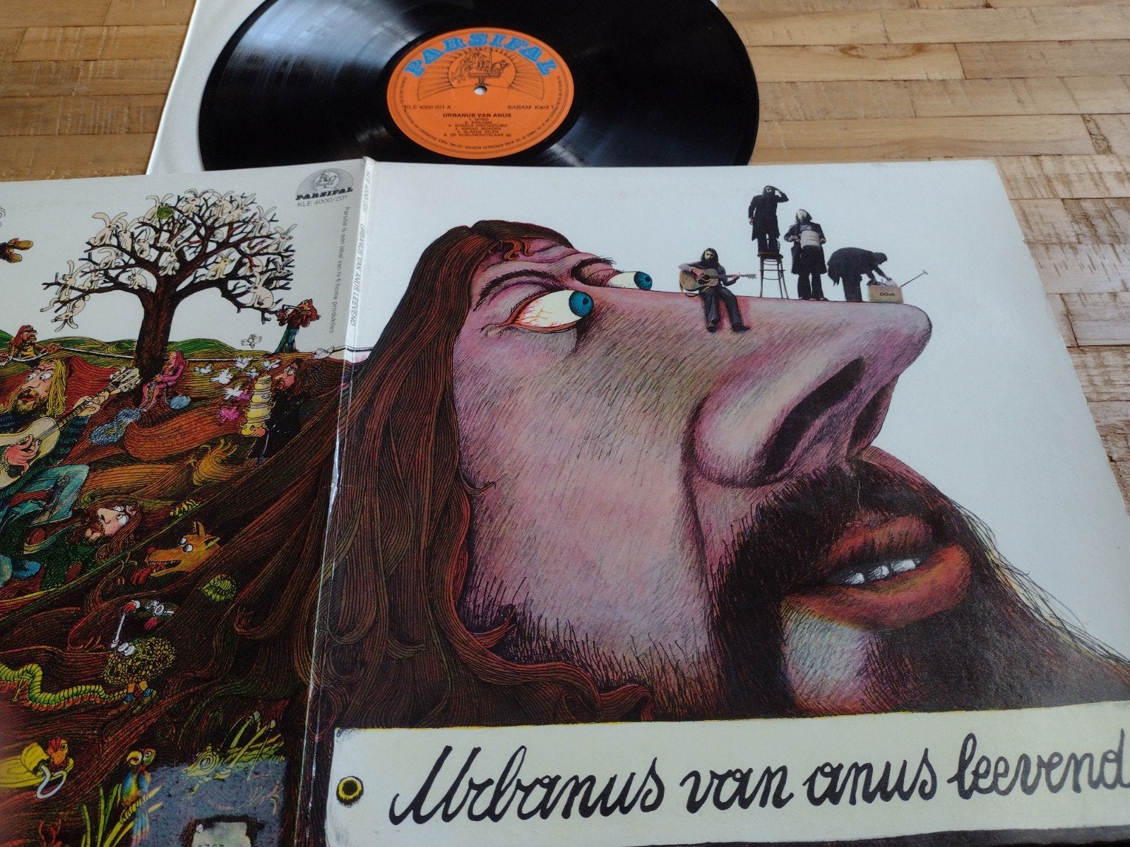 BELPOP LP: URBANUS VAN ANUS LEEVEND (1974 BRUGGE), Enlèvement ou Envoi, Comme neuf, Pop, Housse de protection extérieure