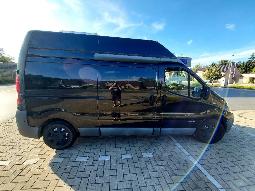 Campervan renault trafic, Caravanes & Camping, Camping-cars, Particulier, jusqu'à 2, Modèle Bus ou Fourgon aménagé, Autres marques