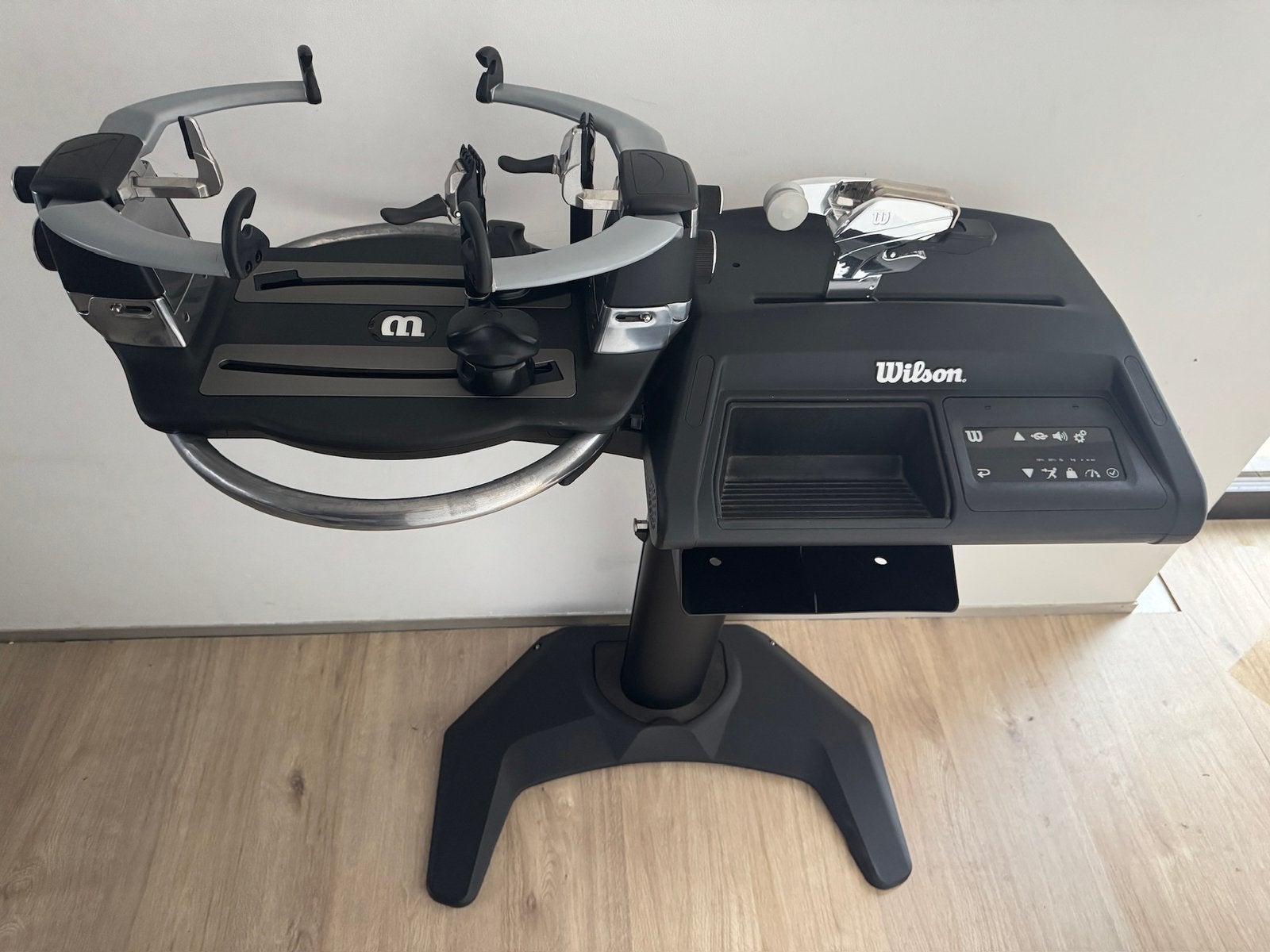 Wilson Baiardo bespanmachine, Ophalen, Zo goed als nieuw