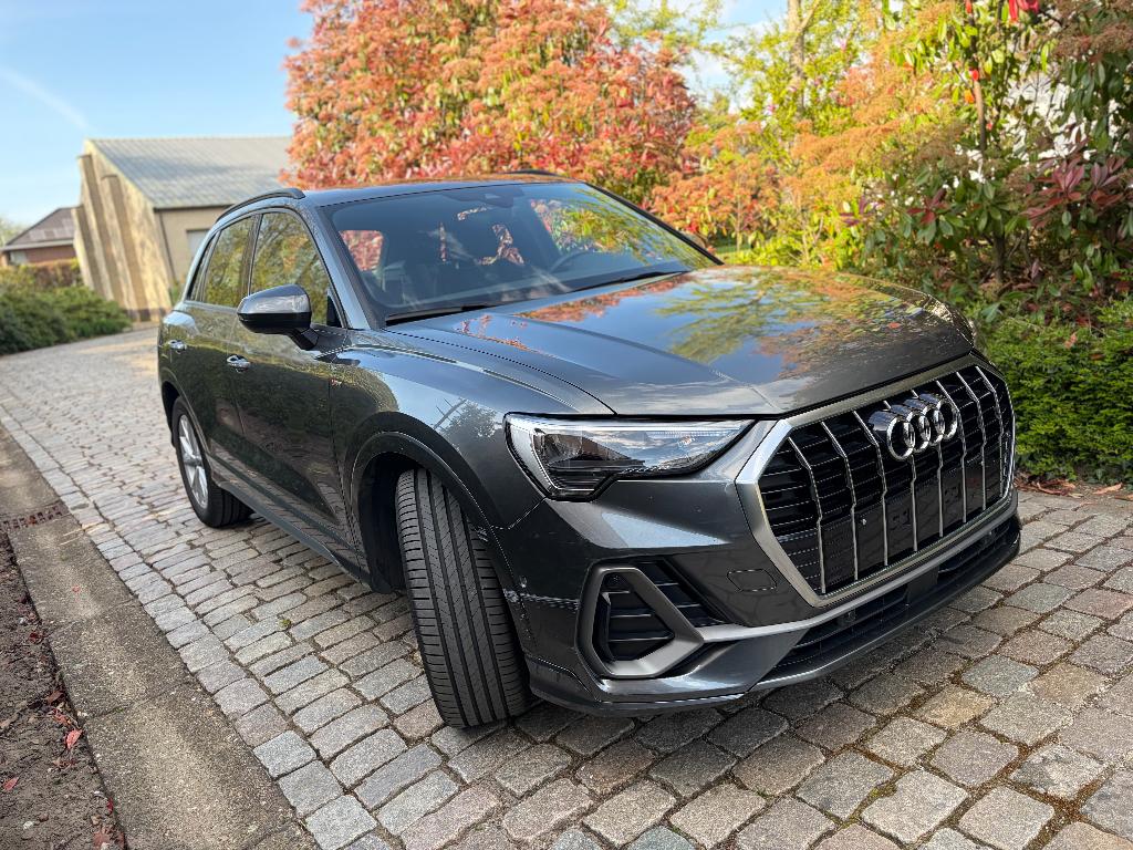 Audi Q3 40 Tfsi Quattro S-tronic S-line  ### 52000 km ###, Argent ou Gris, Achat, Euro 6, Entreprise