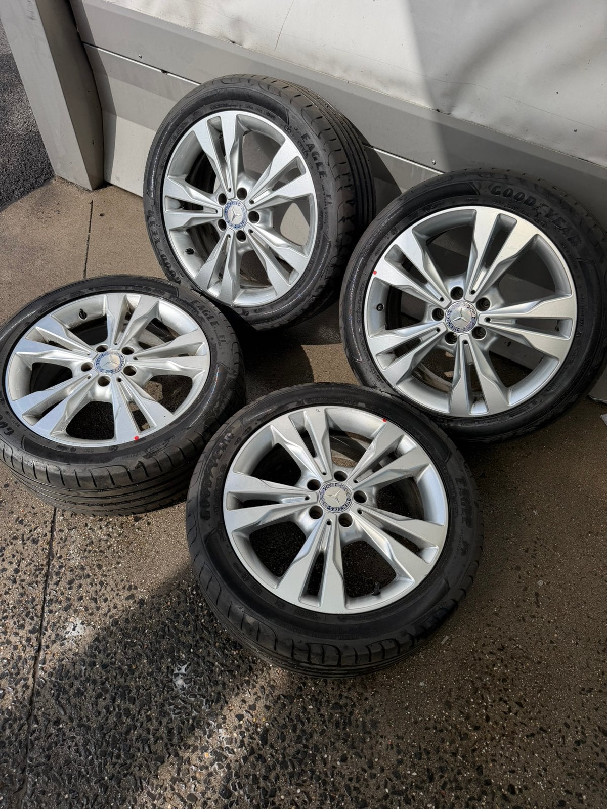 Orginele Mercedes V klass Vito velgen 245.45.18, Autos : Pièces & Accessoires, Enlèvement ou Envoi, Jante(s)