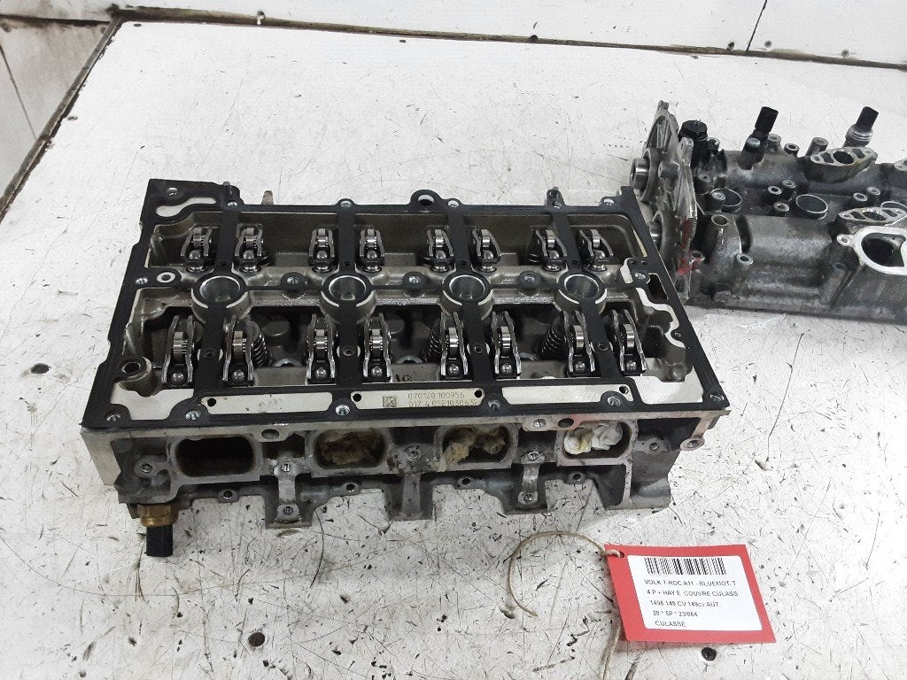 CULASSE Volkswagen T-Roc I (017405E103063F), Volkswagen, Volkswagen AG, Utilisé, Kundenbetreuung@volkswagen.de