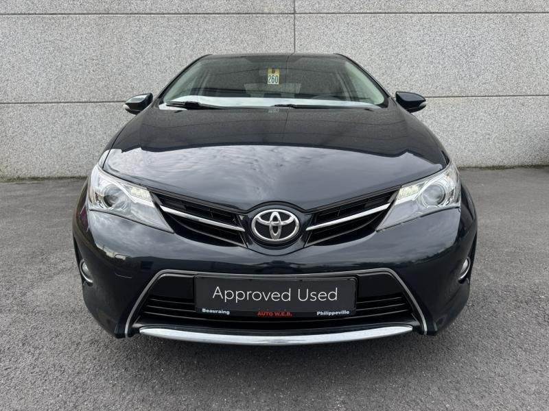 Toyota Auris 1.3 VVT-i 6MT Dynamic, Achat, Boîte manuelle, Noir, 5 portes