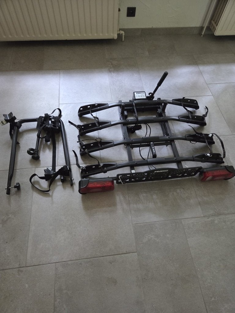 Fietsendrager, Enlèvement, 3 vélos ou plus, Comme neuf, Support d'attelage