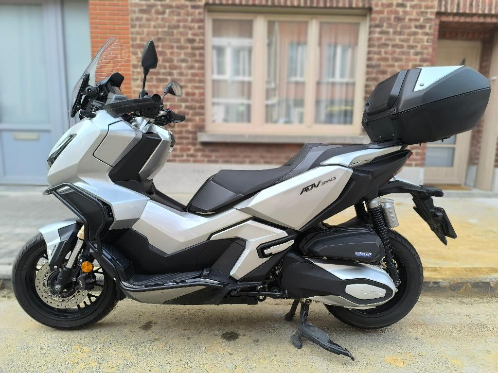 scooter honda adv 350, 350 cm³, Scooter, Occasion, Particulier