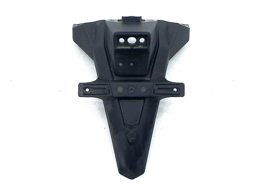 PORTE PLAQUE D'IMMATRICULATION Suzuki (63112-10L0), Dhr. S. di Majo, Utilisé, Info@cama-motorparts.nl, P.J. Troelstraweg 8 8
3144 CX  MAASSLUIS, NL